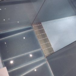 manning_en-suite - wc, glass floor + shower