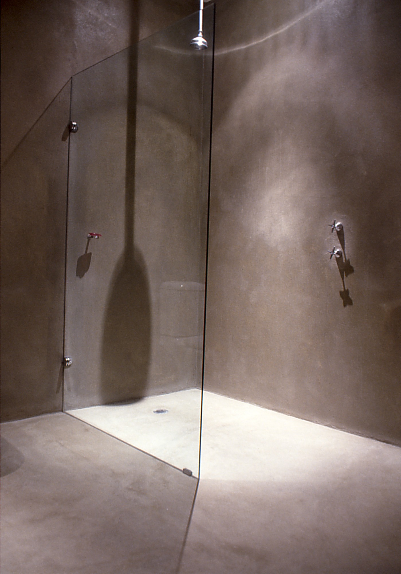 Slobom Residence #1_20_guest bathroom 3_Stephen Varady Photo ©
